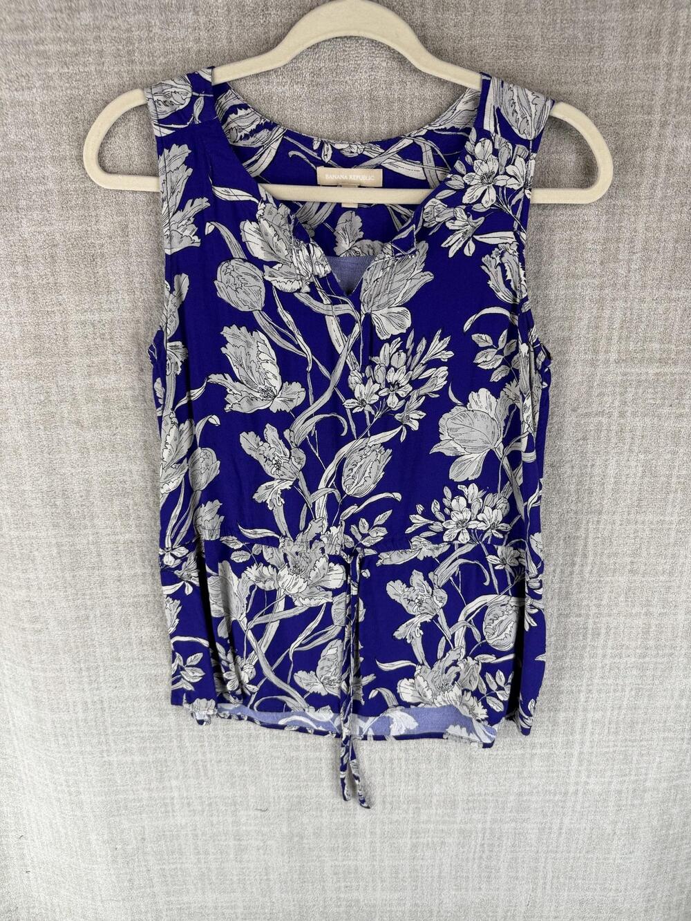 Banana Republic Blouse Womens S Blue Floral Sleeveless V-Neck Tasseled Bohemian